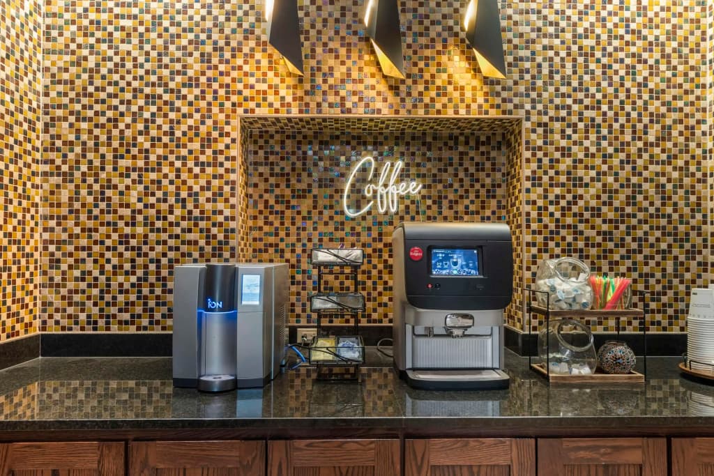 Best Western Plus Ramkota Hotel