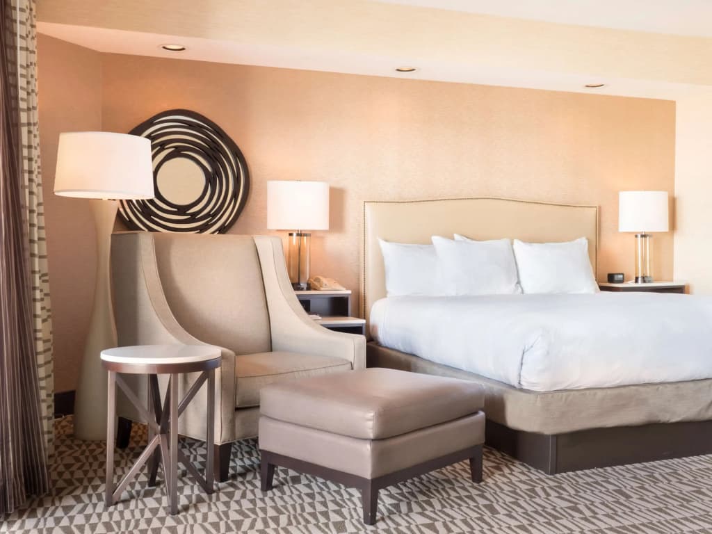Hilton Phoenix Airport