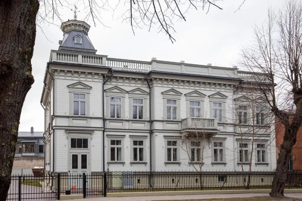 Roze Kūrmājas Residence