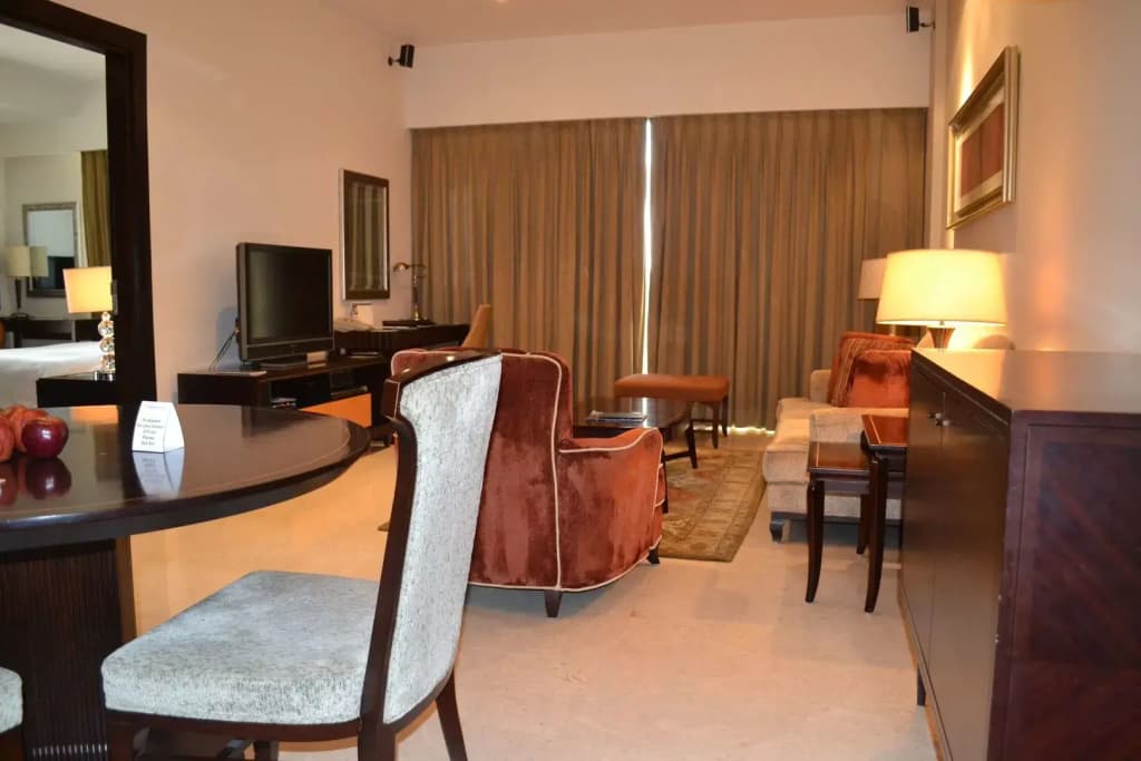 Oakwood Premier Prestige - UB City