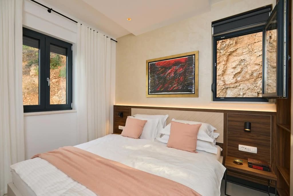 New & Luxury 5* with Breathtaking View- Kiki Lu Apartment