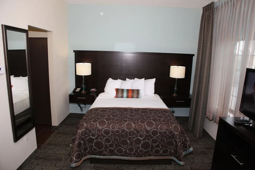 Staybridge Suites Lincoln North East By IHG