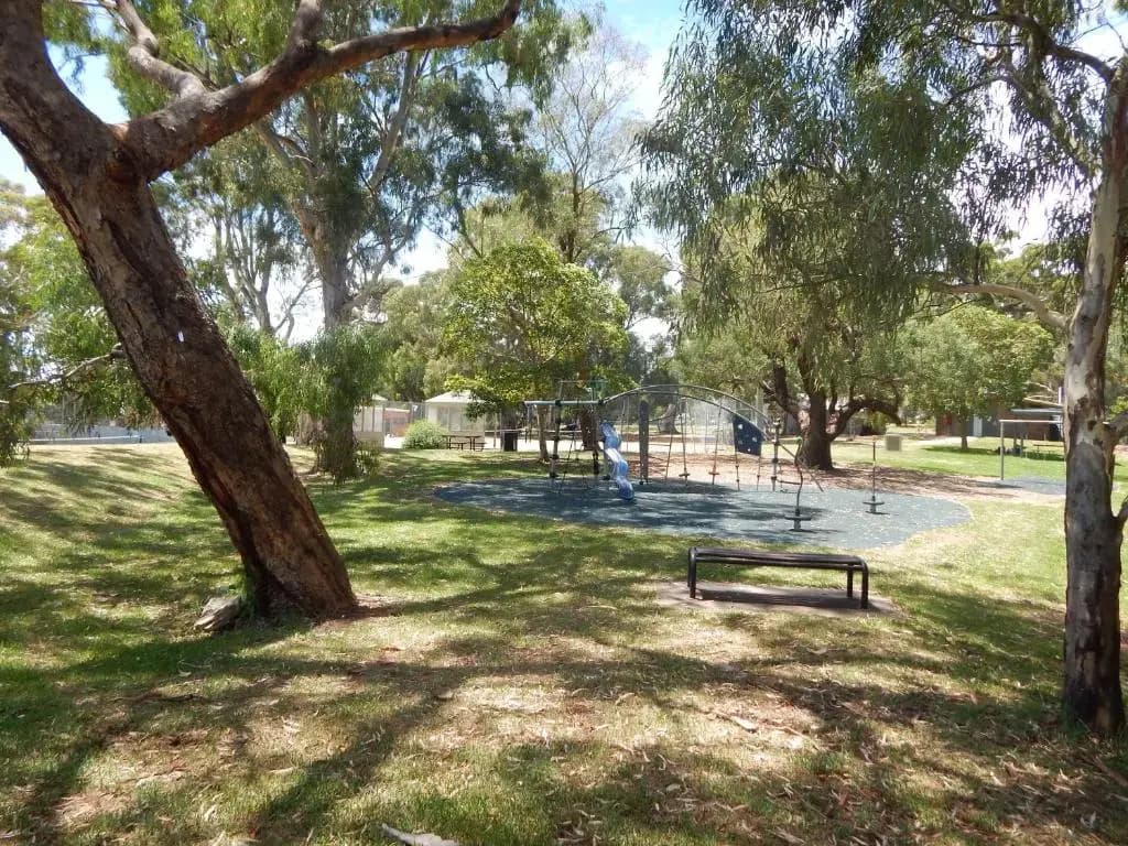 Photo 18