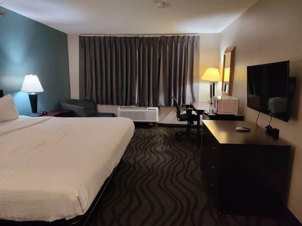 Baymont Inn & Suites by Wyndham Lincoln NE