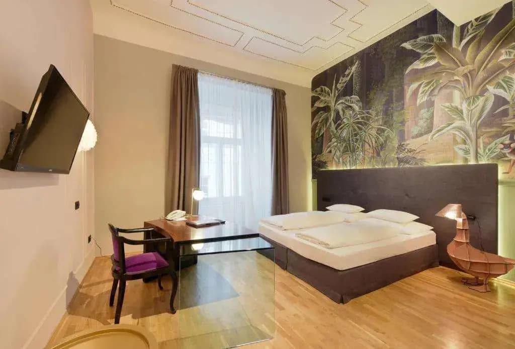 hotel