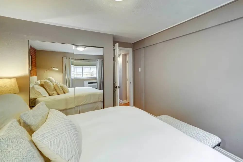 Luxe Denver Condo w/ Community Patio & Grill
