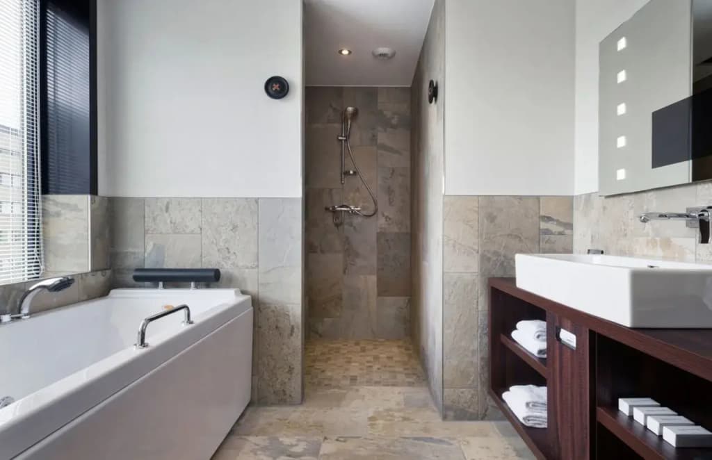 Photo 9