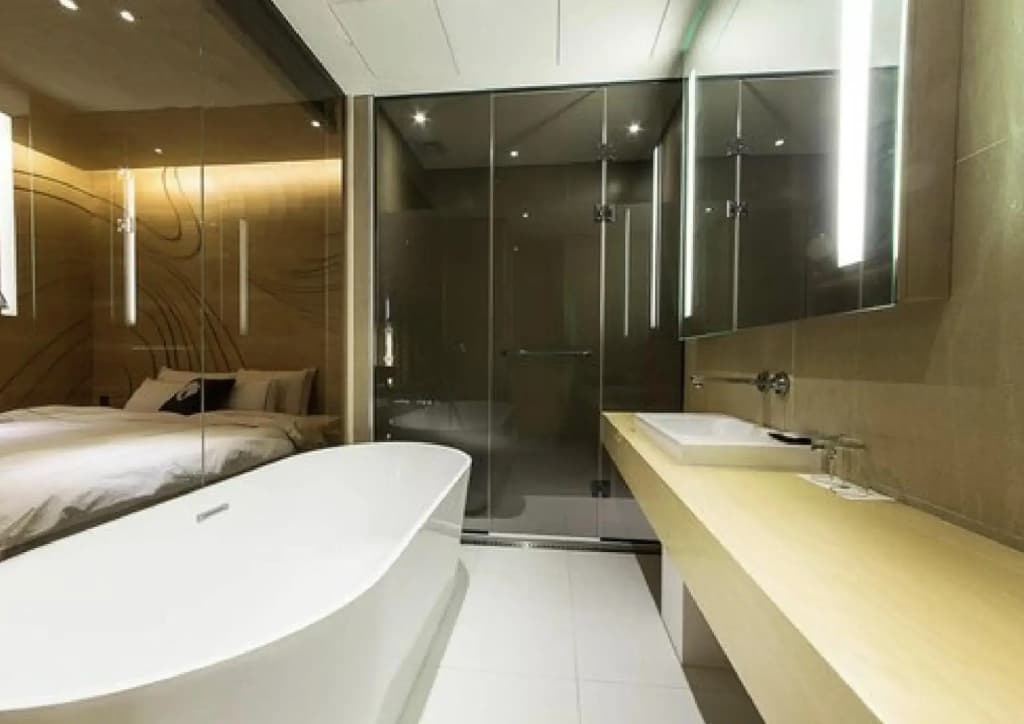 Photo 12