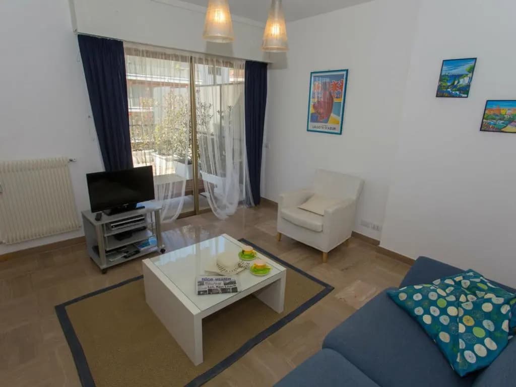 Appartement Menton, 3 pièces, 6 personnes - FR-1-196-165
