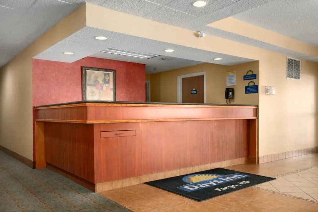 Days Inn by Wyndham Fargo/West Acres