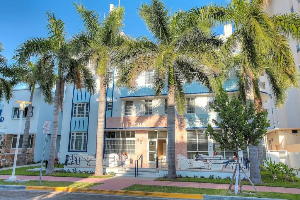 Pestana South Beach Art Deco Miami