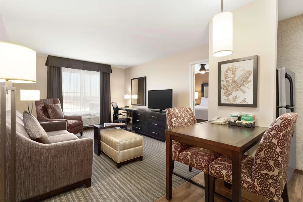 Homewood Suites By Hilton Fargo