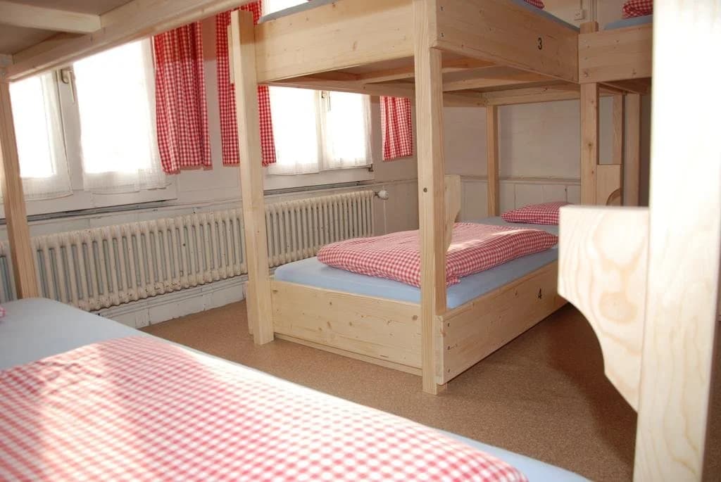 Photo 6