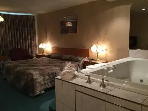 Photo 18
