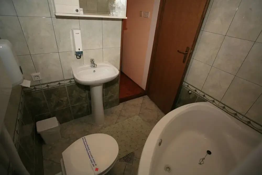 Photo 49