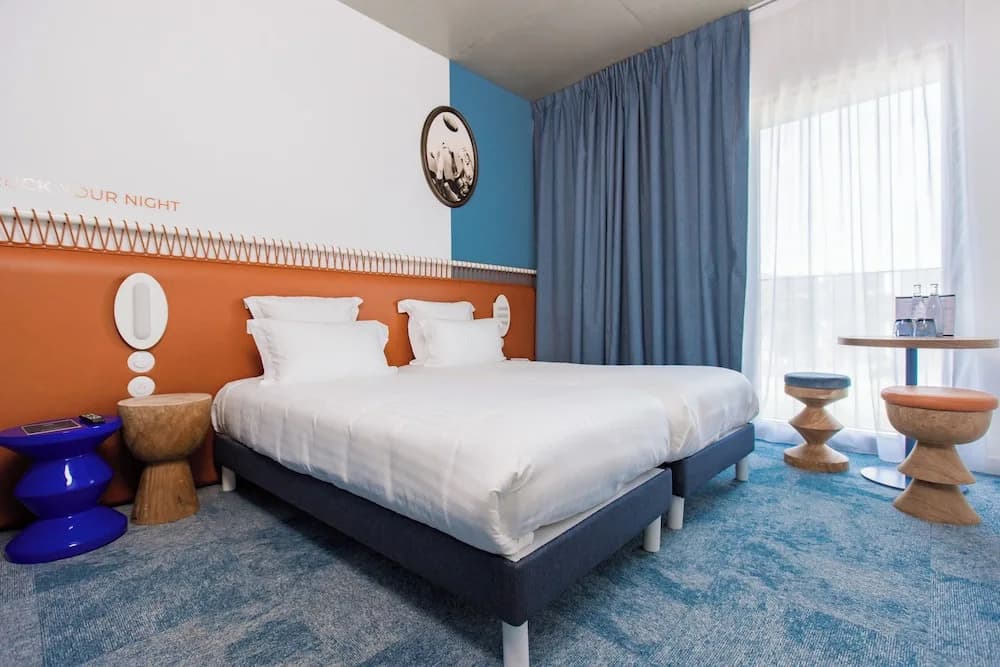 hotel