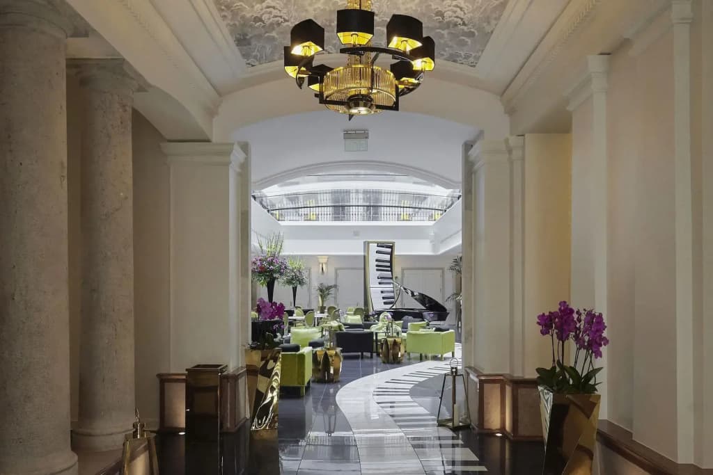 hotel