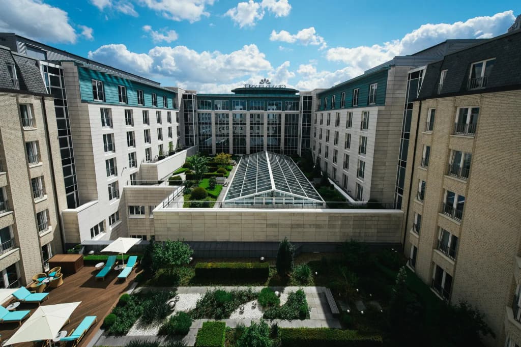 hotel