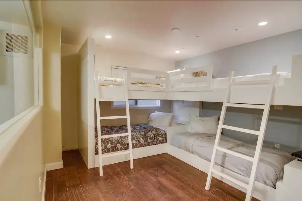 Residence Club II 2 Bedrooms 2.5 Bathrooms Townhouse