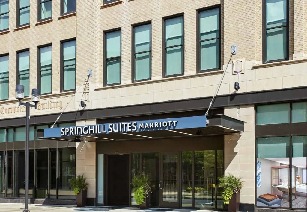 SpringHill Suites by Marriott Milwaukee Downtown