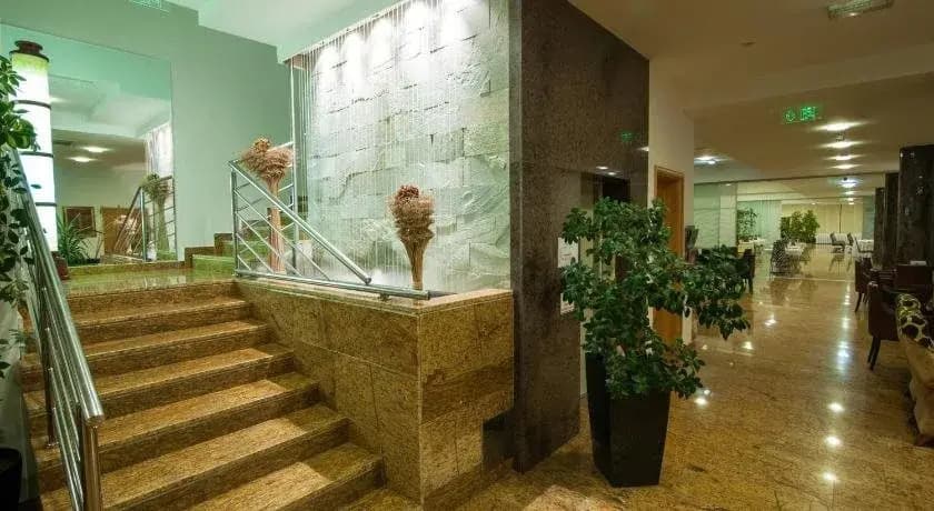 Hotel Zoo