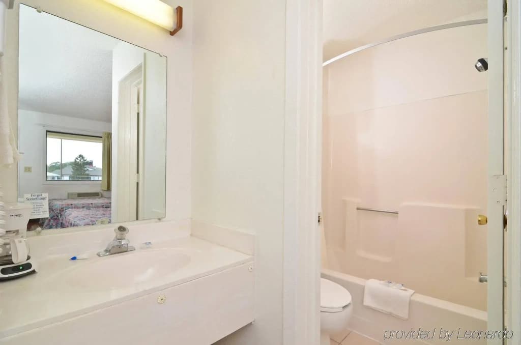 Photo 9