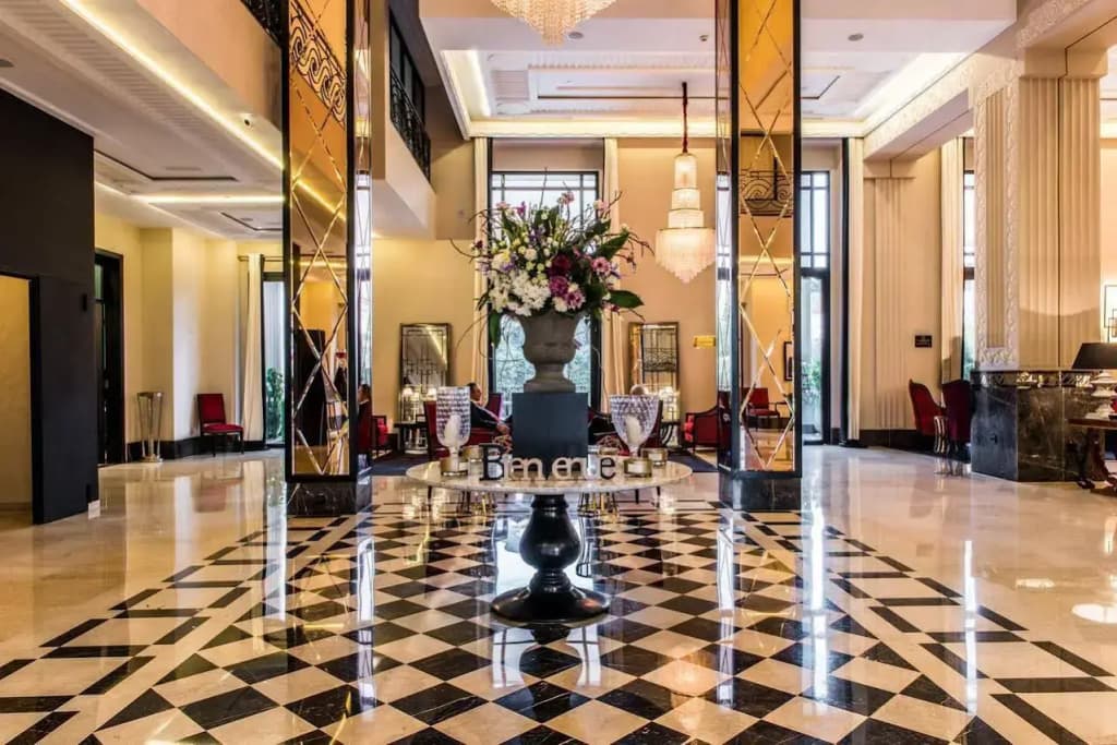 hotel