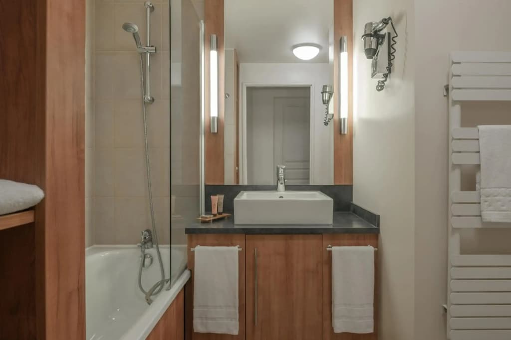 Photo 12
