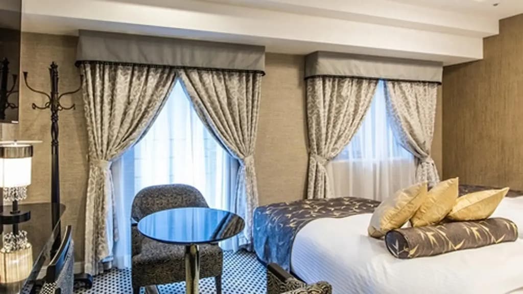 hotel