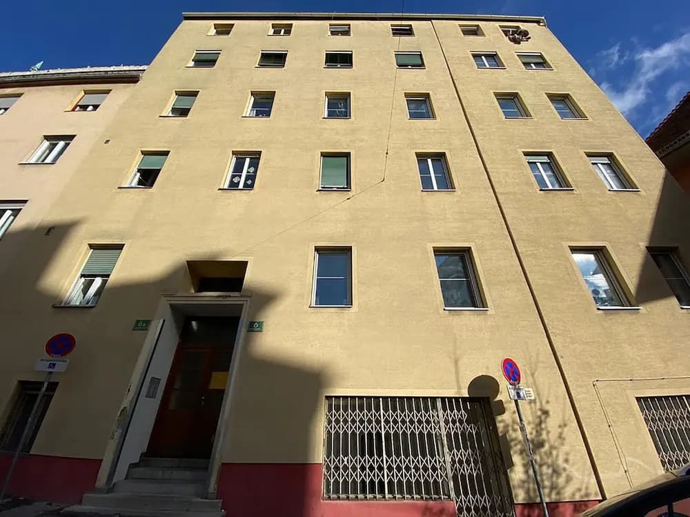 Central Graz Apartments by Paymán Club