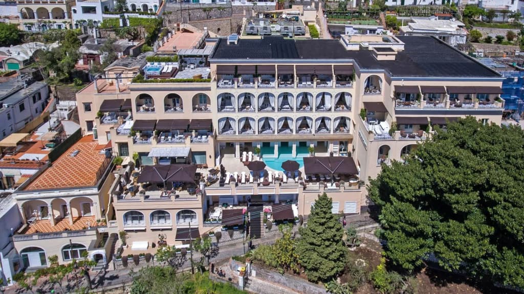 hotel