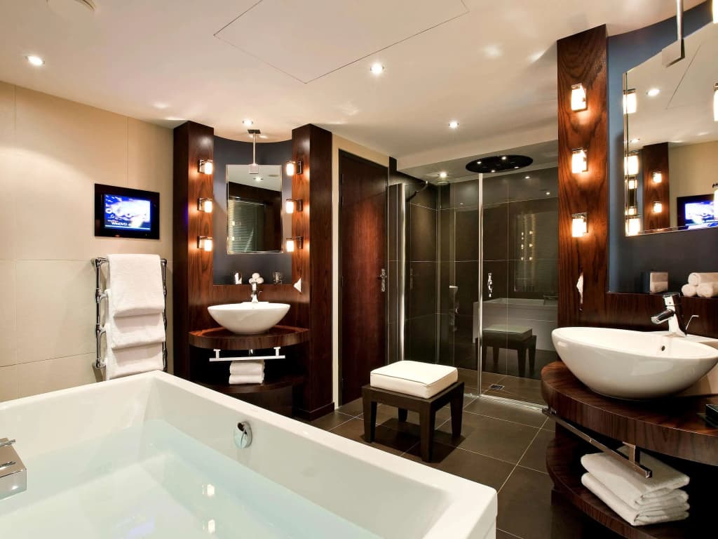 Photo 10