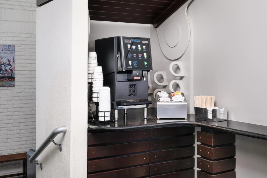 Clarion Inn & Suites Conference Center