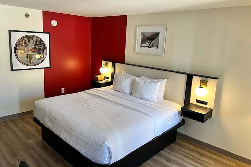 Ramada by Wyndham Milwaukee