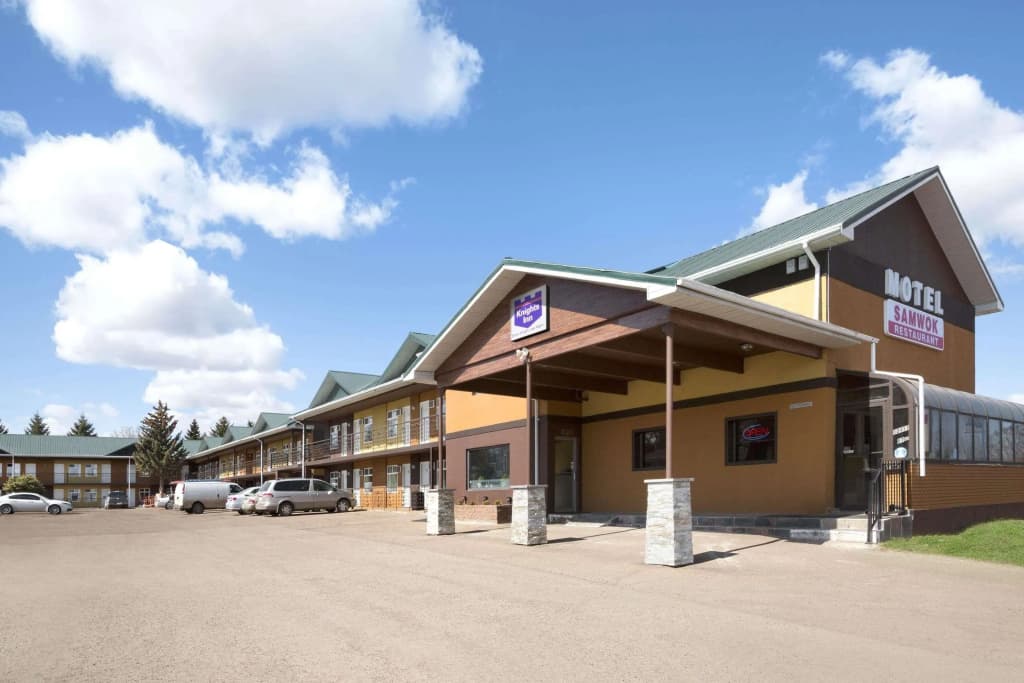 Knights Inn Edmonton South
