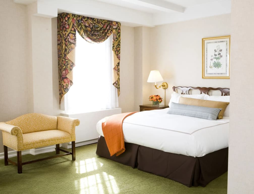 The Beekman, A Thompson Hotel, by Hyatt
