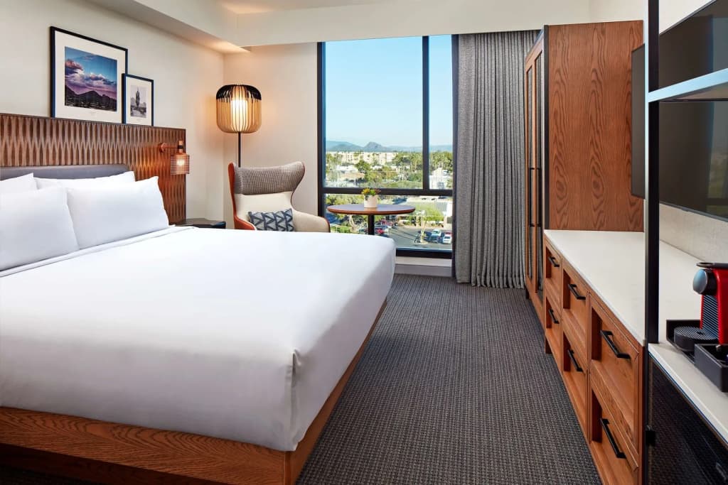 Senna House Hotel Scottsdale, Curio Collection by Hilton