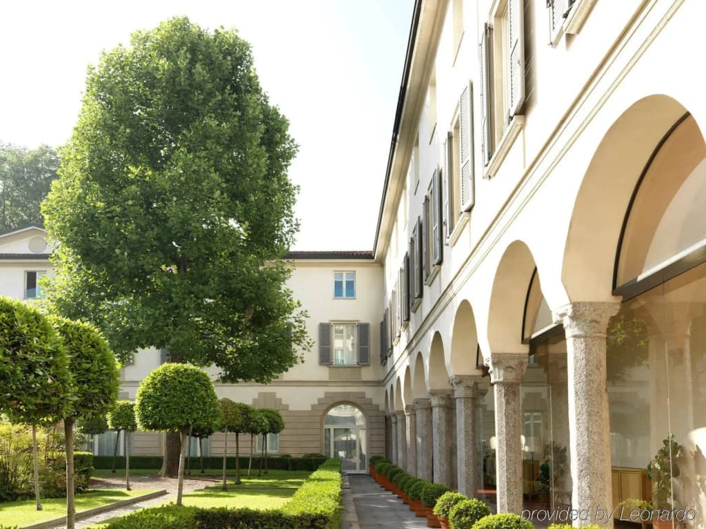 hotel
