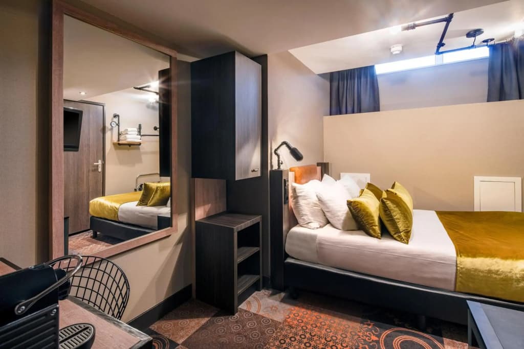 hotel