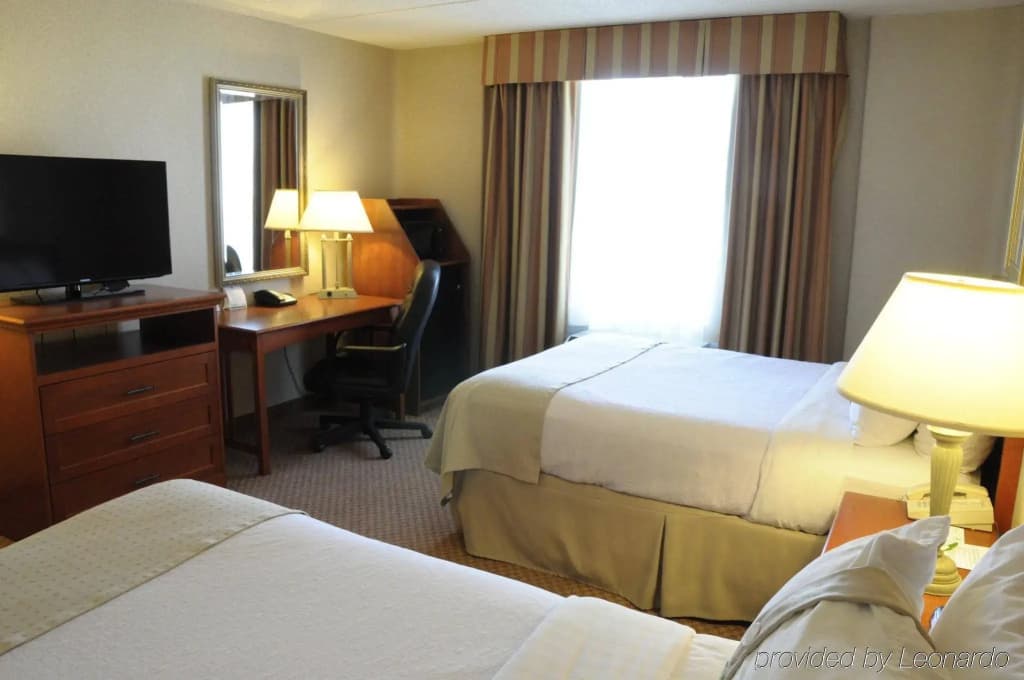 Holiday Inn Mississauga Toronto West By IHG