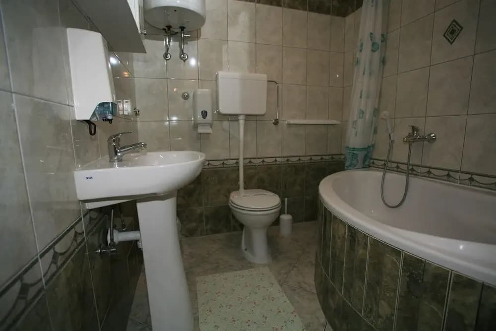 Photo 48