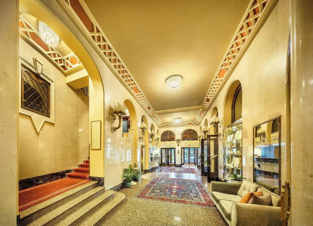 hotel