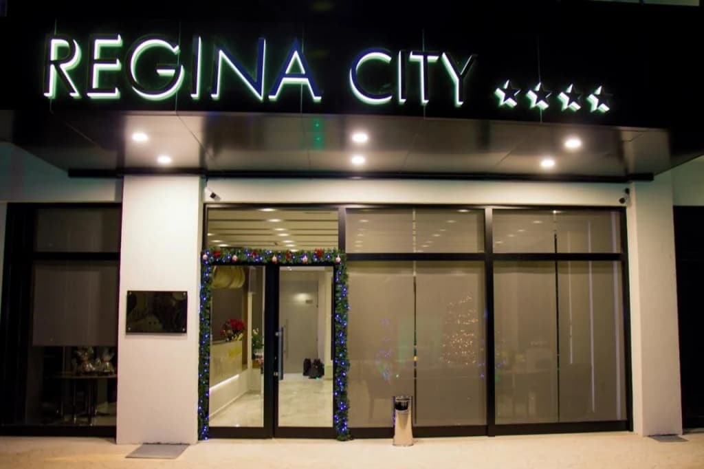 Hotel Regina City
