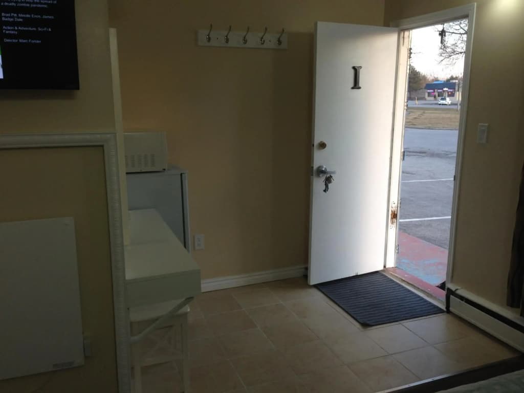 Photo 9