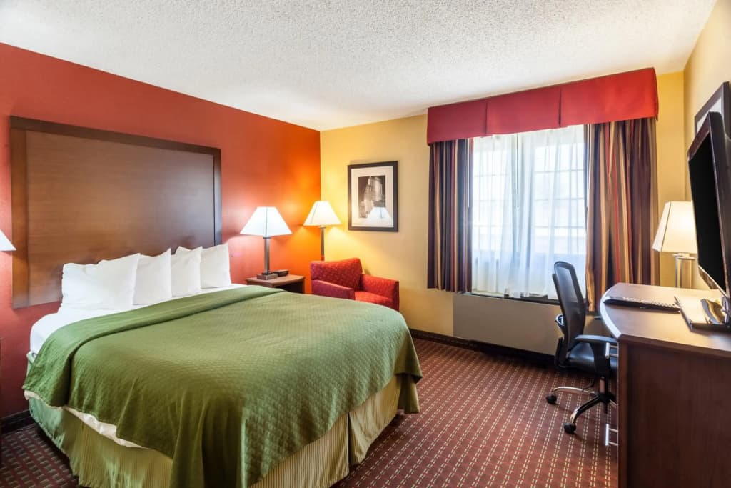 Quality Inn & Suites Lincoln South