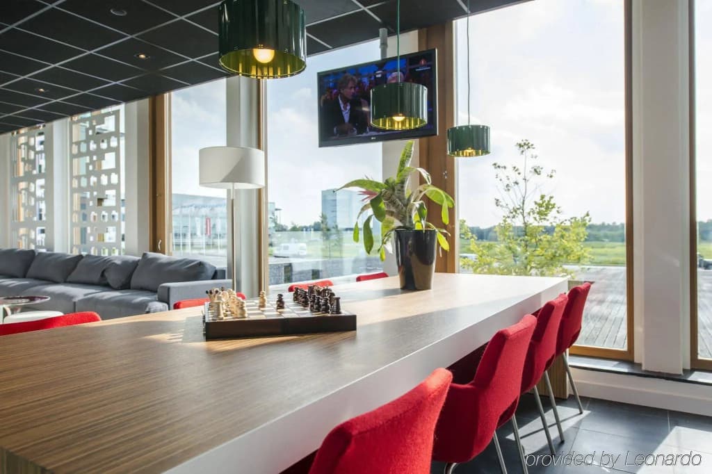 Holiday Inn Express Utrecht - Papendorp By IHG
