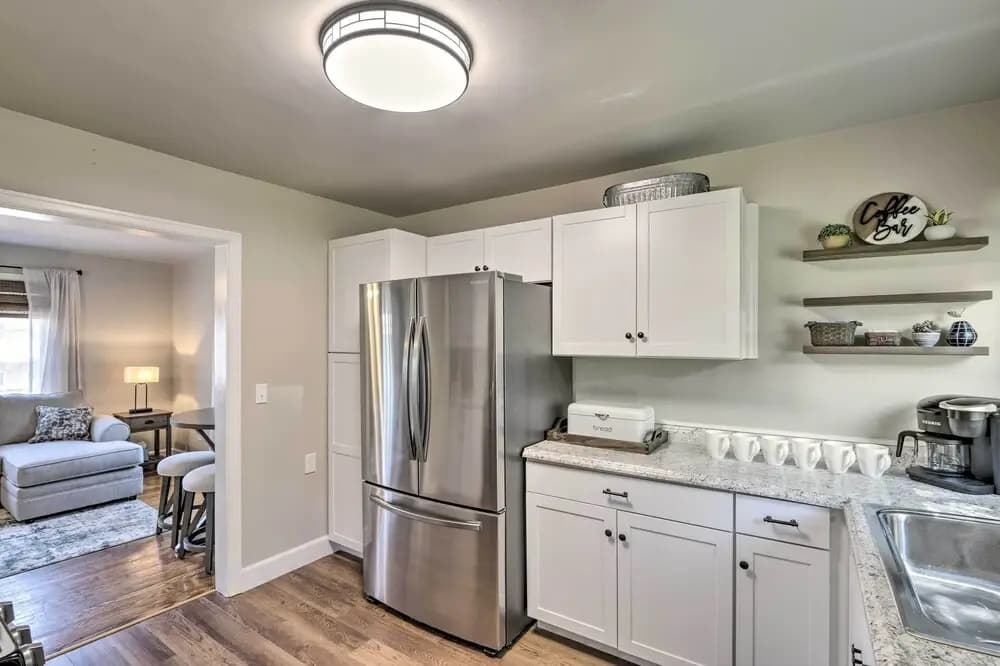 Morgantown Home w/ Patio: Near WVU Football!