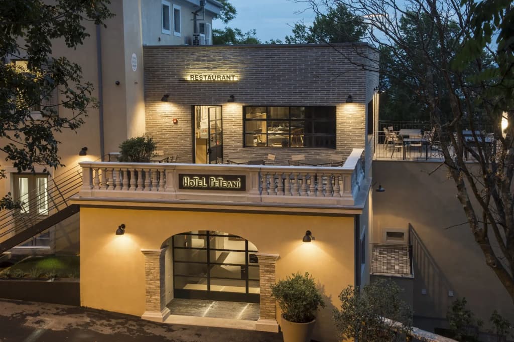 hotel