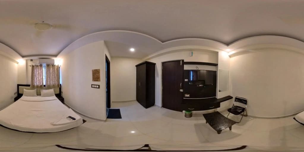 Regal Suites Business Class Hotel