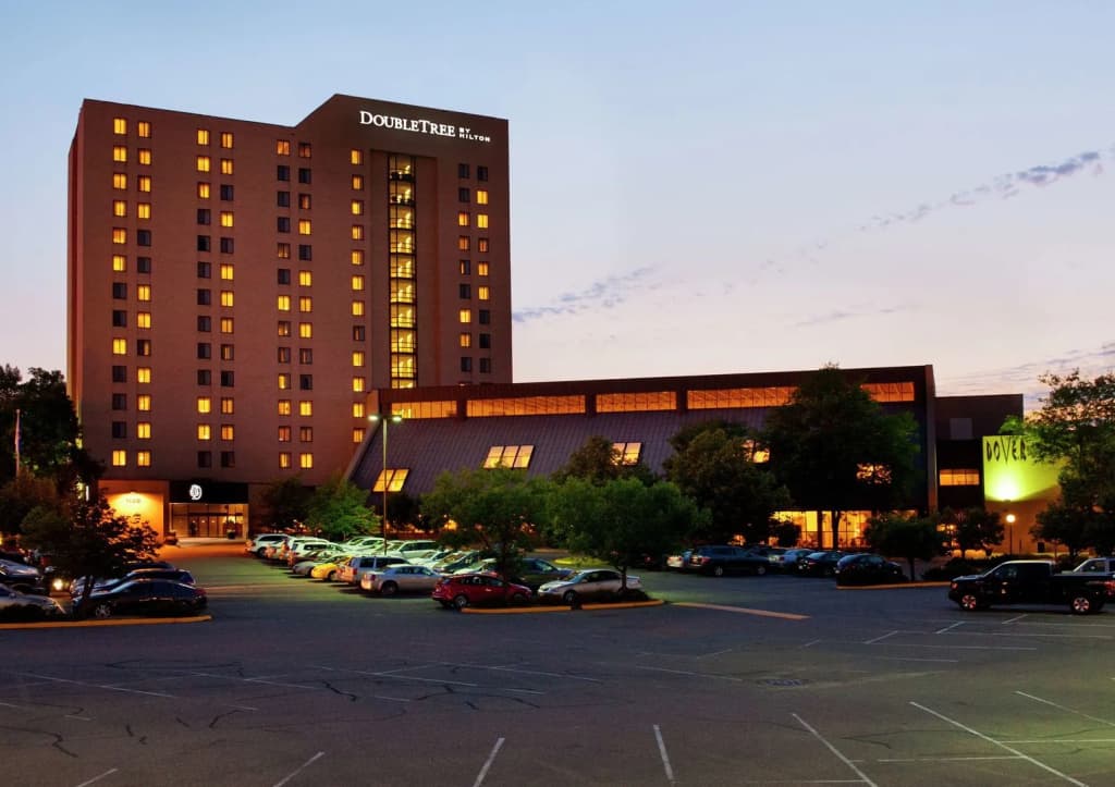 DoubleTree by Hilton Minneapolis - Park Place